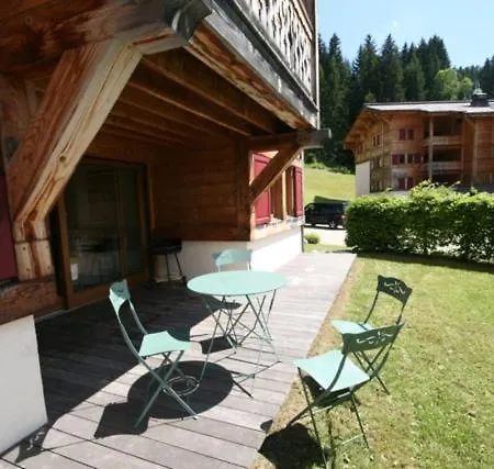 Le Jardin D'arnica Apartment