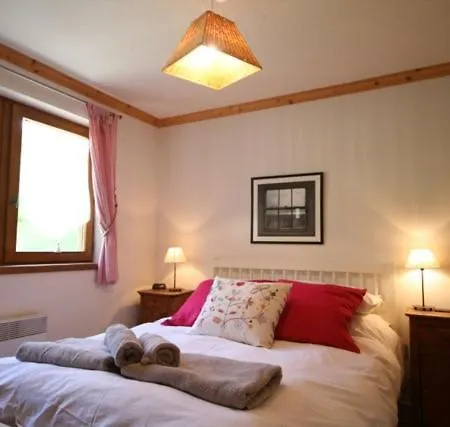 Le Jardin D'arnica Apartment *